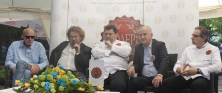 Piotr Machalica, Paweł Królikowski, Dariusz Zahorański, prezes UPEMI Wiesław Różański i Adam Michalski w Serocku